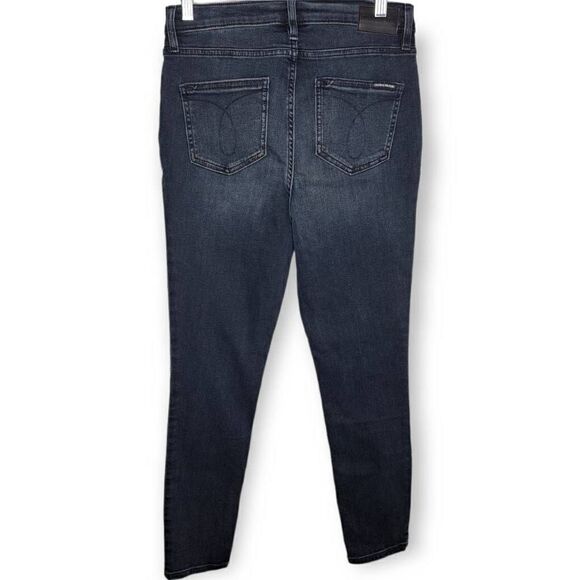 Calvin Klein High Rise Skinny Jeans size 30 - Picture 3 of 8